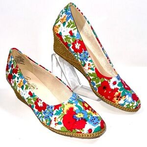 Beacon Colorful Floral Espadrilles